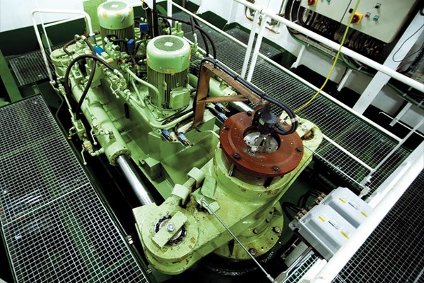 DECK MACHINERY AND SHIP EQUIPMENT